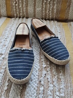 Sperry Sunset Ella Espadrille Flats Navy and White Striped